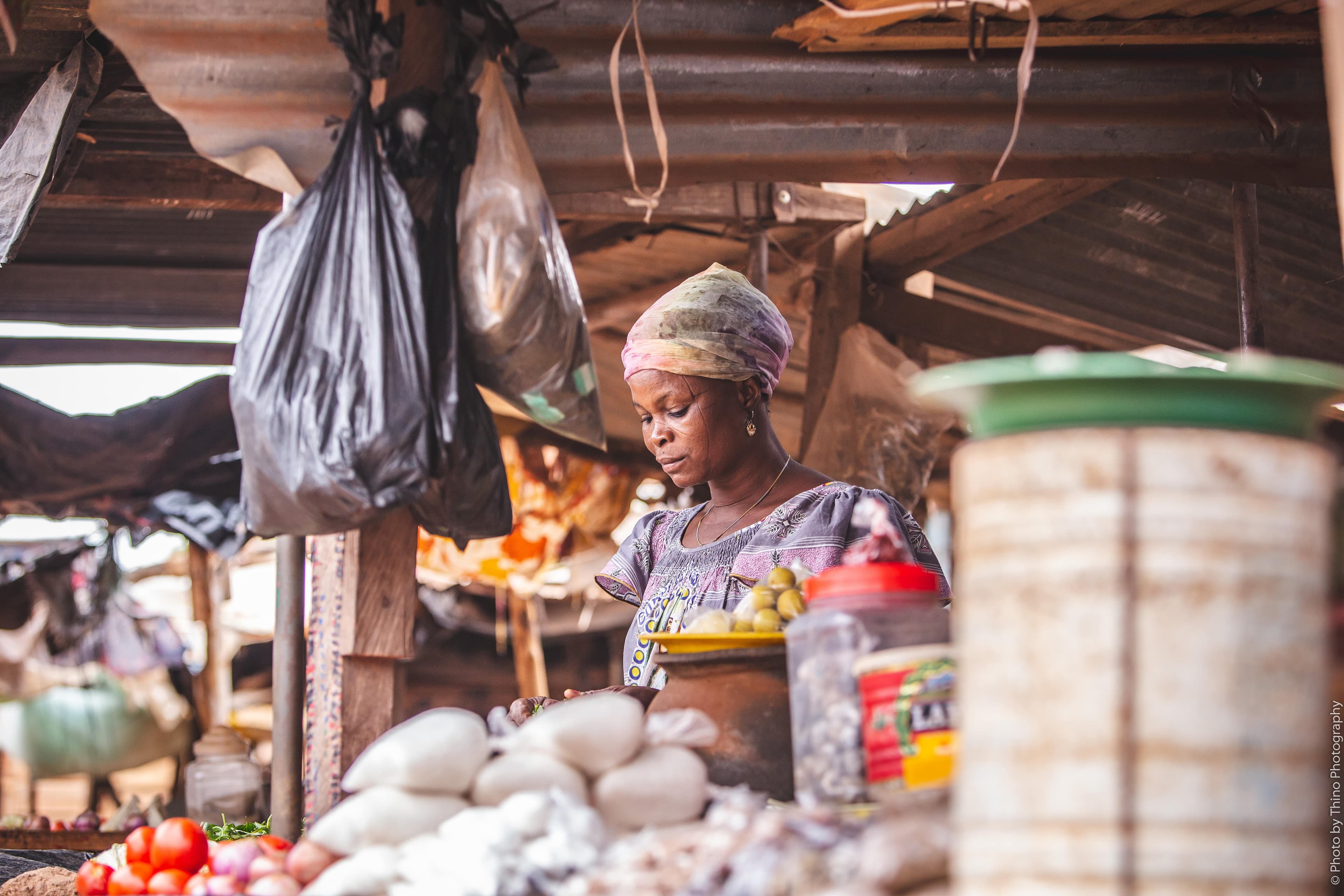 Femme au marché